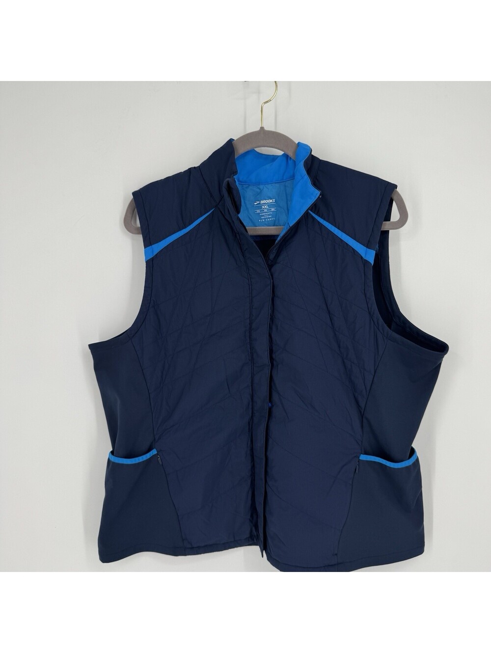 Brooks vest womens XXL blue shield hybrid quilted insulated running puffer zip